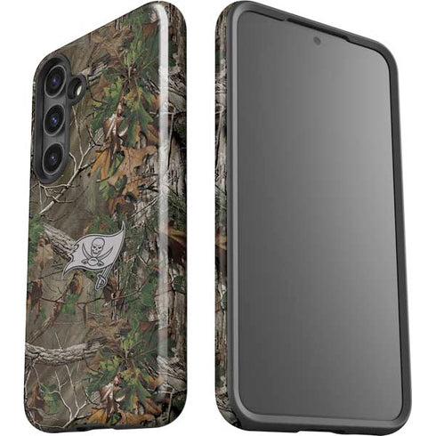 NFL Tampa Bay Buccaneers Realtree Xtra Green Camo Galaxy S24 Plus Impact Case